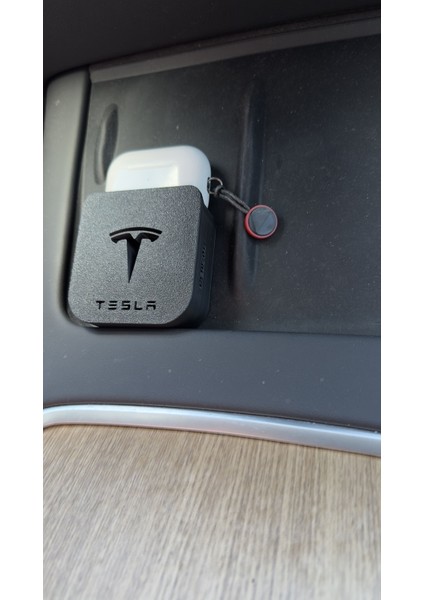 Airpods Pro Tesla Uyumlu Kablosuz Şarj Standı – Model 3 / Y 2021-2023 modelleri