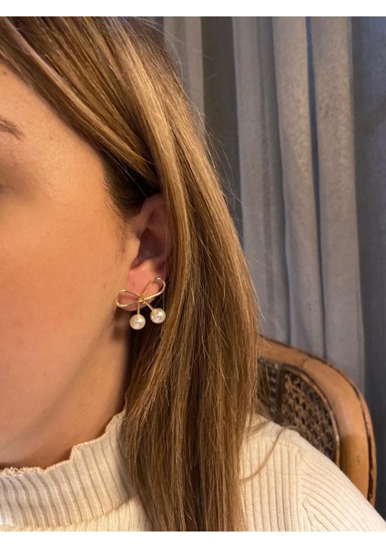 Incili Fiyonk Model Küpe