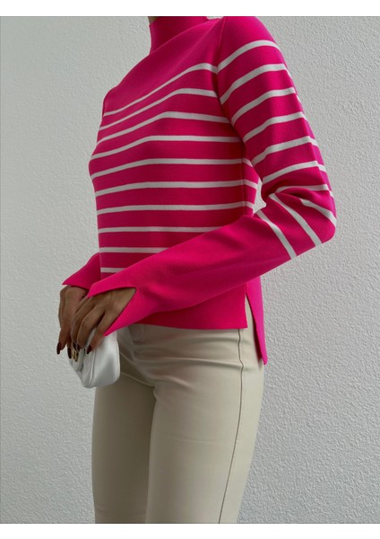 Yarım Balıkçı Çizgili Kolları Yırtmaçlı Triko Kazak fiyatları