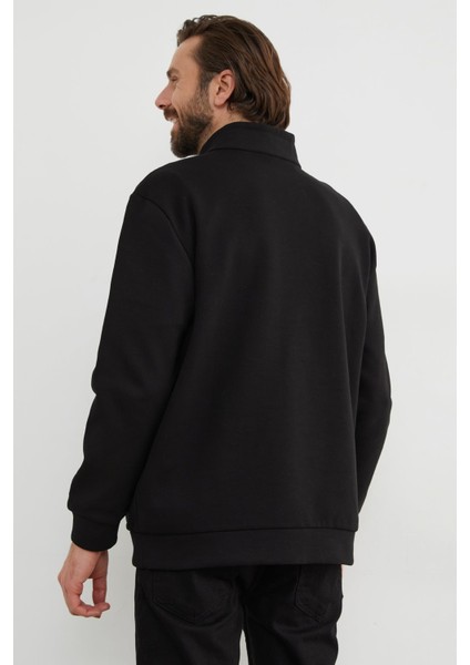 Yarım Fermuarlı Dik Yaka Sweatshirt
