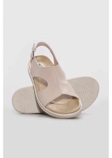 Hakiki Deri Kadın Klasik Ayakkabı 160ZASN0230 modelleri