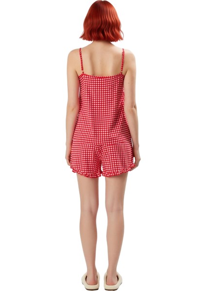 Rahat ve Şık Ekose Viskoz Pijama Takımı V Yaka Fırfır Detaylı Yazlık Uzun Ömürlü