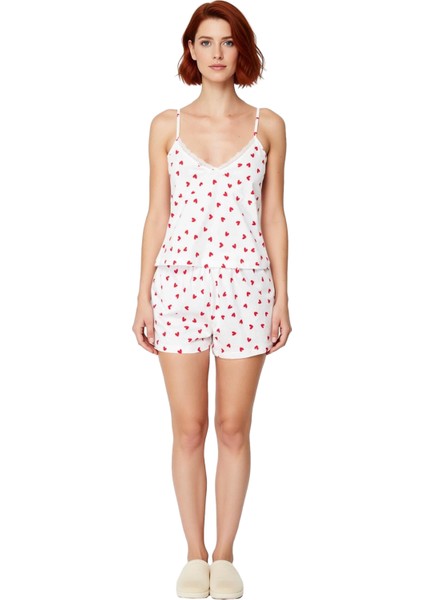 Kalpli Desenli Pamuklu Pijama Takımı Rahat ve Şık Profesyonel Görünüm Konforlu Kesim indirimleri