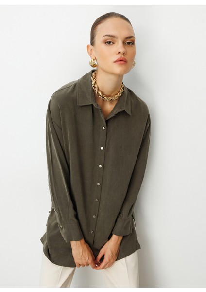 Klasik Yaka Düz Haki Kadın Tunik M1MZ1030210167 modelleri