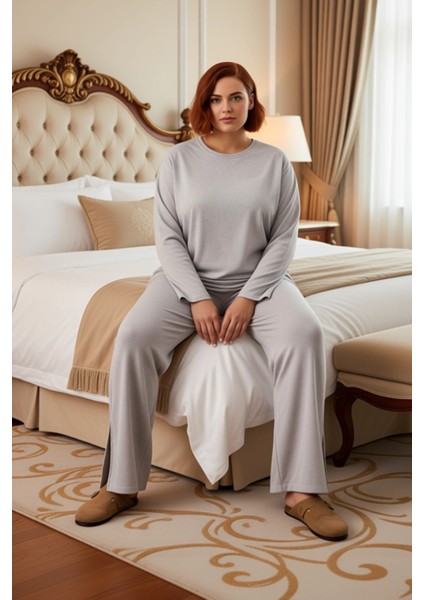 Kadın Bisiklet Yaka Örme Eşofman Takımı Fonksiyonel Dayanıklı Kaliteli Konforlu Estetik Şık