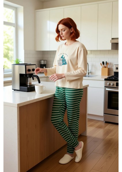 Kadın Kışlık Çizgili Pijama Takımı Ev Giyim Fonksiyonel Dayanıklı Kaliteli Konforlu Modern fırsatları