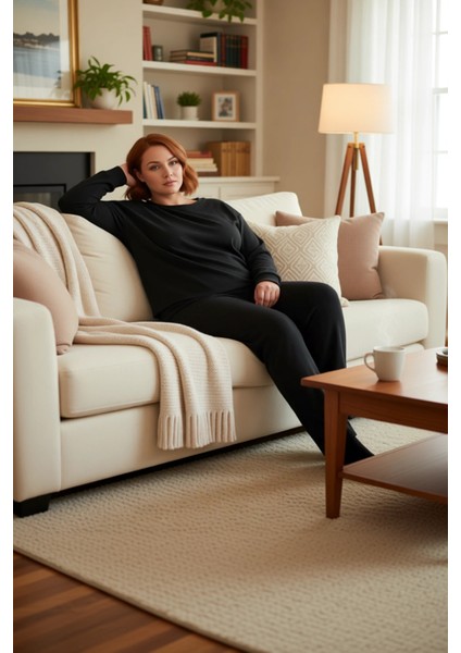 Kadın Düz Desenli Bisiklet Yaka Eşofman Takımı Fonksiyonel Dayanıklı Kaliteli Konforlu Şık fırsatları