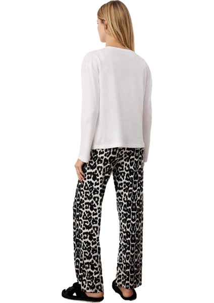 Kadın Uzun Kollu Bisiklet Yaka Leopar Desenli Pijama Takımı Fonksiyonel Dayanıklı Kaliteli modelleri