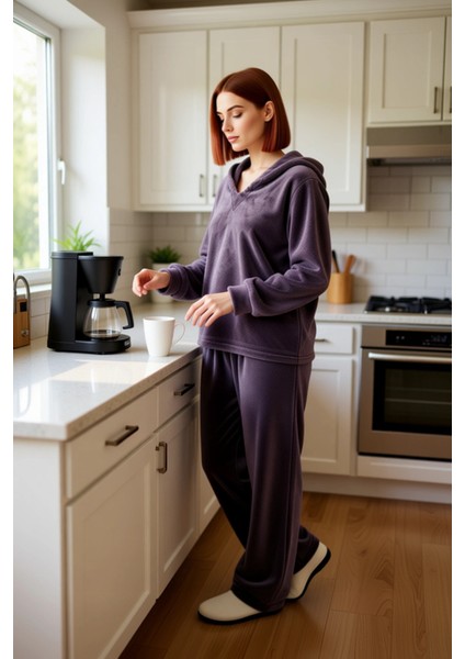 Kadın Sevimli Kulaklı Kapüşonlu Pijama Seti Fonksiyonel Dayanıklı Kaliteli Konforlu Modern