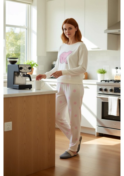 Kadın Yıldız Desenli Jogger Pijama Altı ve Tişört Takımı Fonksiyonel Dayanıklı Kaliteli Şık