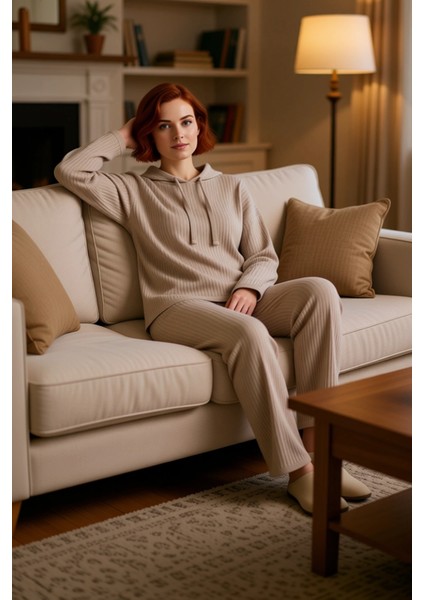 Kadın Relaxed Fit Kapüşonlu Pijama Takımı Fonksiyonel Dayanıklı Kaliteli Konforlu Estetik Şık fırsatları