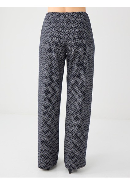 Lacivert Normal Paça Normal Bel Desenli Örme Pantolon indirimleri