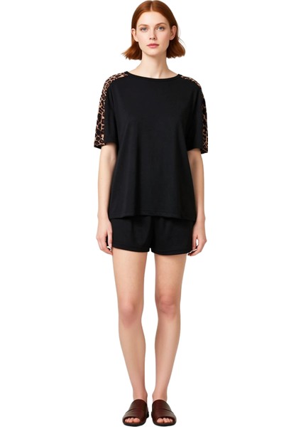 Kadın Viskon Jakarlı Pijama Takımı Leopar Detaylı Fonksiyonel Dayanıklı Kaliteli Konforlu Şık fiyatları