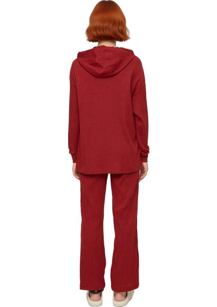 Kadın Relaxed Fit Kapüşonlu Pijama Takımı Fonksiyonel Dayanıklı Kaliteli Konforlu Estetik Şık modelleri