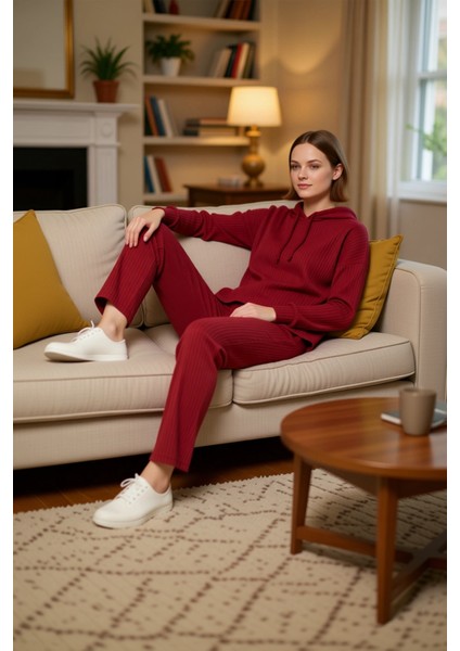 Kadın Relaxed Fit Kapüşonlu Pijama Takımı Fonksiyonel Dayanıklı Kaliteli Konforlu Estetik Şık fırsatları
