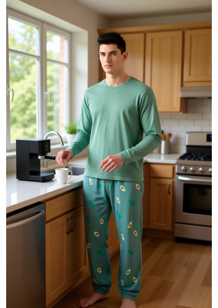 Avokado Baskılı Erkek Pijama Takımı Bisiklet Yaka Fonksiyonel Dayanıklı Kaliteli Konforlu Şık fiyatları