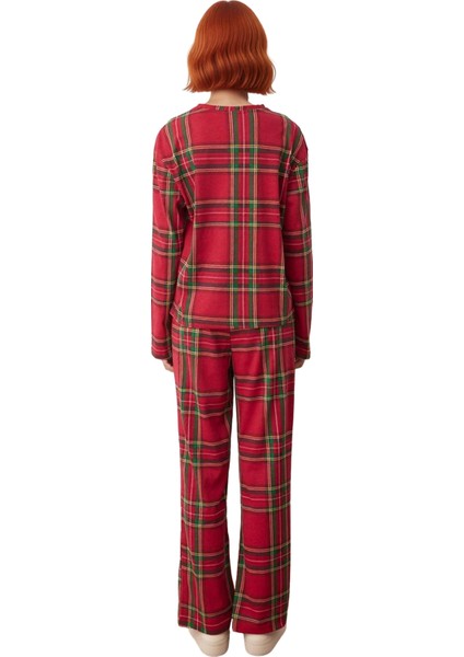 Kadın Ekose Desenli Bisiklet Yaka Pijama Takımı Fonksiyonel Dayanıklı Kaliteli Konforlu Şık indirimleri