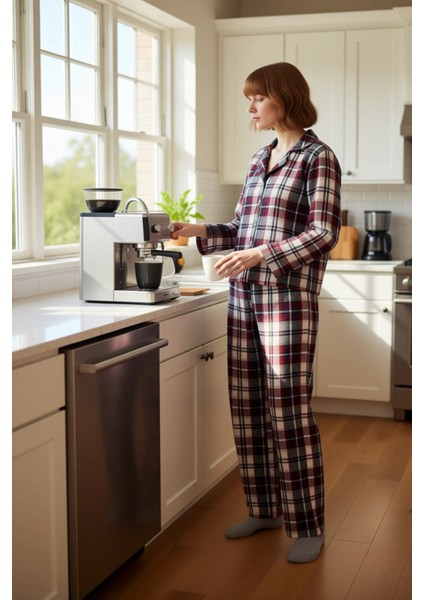 Kadın Çok Renkli Kareli Flanel Pijama Takımı Gömlek Yaka Fonksiyonel Dayanıklı Kaliteli Şık