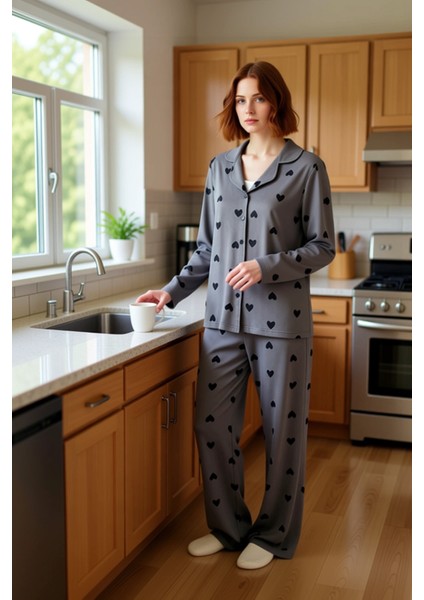 Kadın Kalp Desenli Gömlek Yaka Pijama Takımı Fonksiyonel Dayanıklı Kaliteli Konforlu Rahat fiyatları