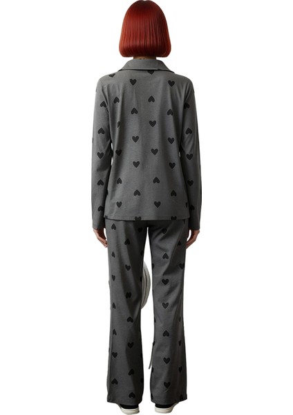 Kadın Kalp Desenli Gömlek Yaka Pijama Takımı Fonksiyonel Dayanıklı Kaliteli Konforlu Rahat indirimleri