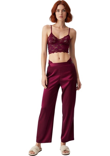 Kadın Açık Dantel Detaylı Saten Pijama Takımı Fonksiyonel Dayanıklı Kaliteli Konforlu Spor fırsatları