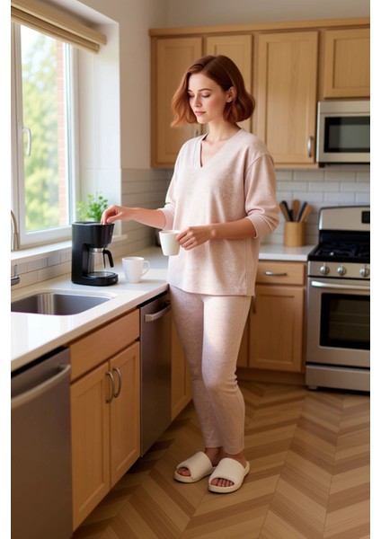Kadın Yumoş V Yaka Uzun Kollu Pijama Takımı Fonksiyonel Dayanıklı Kaliteli Konforlu Modern fiyatları