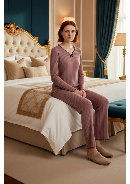 Kadın Fitilli Örme V Yaka Pijama Takımı Baby Overlok Detaylı Fonksiyonel Dayanıklı Estetik modelleri