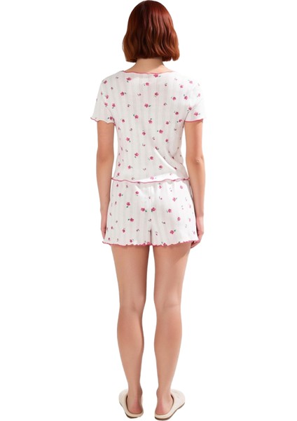 Kadın Çiçekli V Yaka Kısa Kollu Şortlu Pijama Takımı Fonksiyonel Dayanıklı Kaliteli Modern modelleri