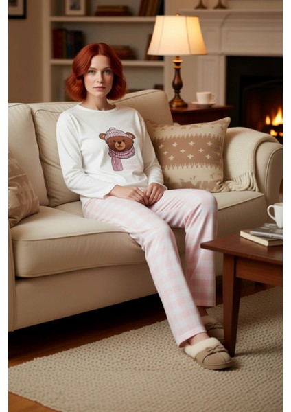 Kadın Ayıcıklı Baskılı Ekose Pijama Takımı Fonksiyonel Dayanıklı Kaliteli Konforlu Estetik