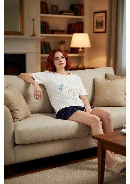 Kadın Yıldız Desenli Bisiklet Yaka Şortlu Pijama Takımı Fonksiyonel Dayanıklı Kaliteli Şık fırsatları