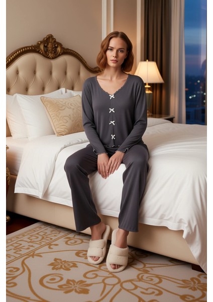 Kadın Antrasit V Yaka Dantel Fiyonk Detaylı Fitilli Örme Pijama Takımı Fonksiyonel Estetik modelleri