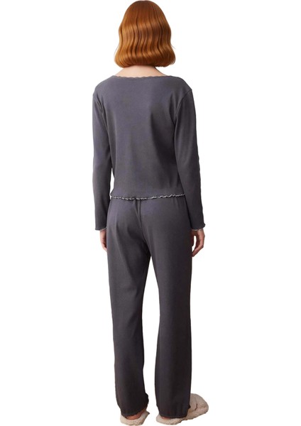 Kadın Antrasit V Yaka Dantel Fiyonk Detaylı Fitilli Örme Pijama Takımı Fonksiyonel Estetik indirimleri