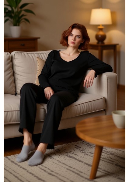 Kadın V Yaka Fitilli Örme Pijama Takımı Fonksiyonel Dayanıklı Kaliteli Konforlu Estetik Şık