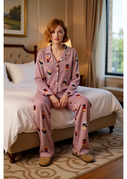 Kadın Ayıcık Desenli Gömlek Yaka Pijama Takımı Fonksiyonel Dayanıklı Kaliteli Konforlu Şık modelleri