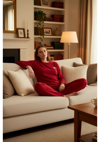 Kadın Nakışlı Bisiklet Yaka Uzun Kollu Pijama Takımı Fonksiyonel Dayanıklı Kaliteli Modern