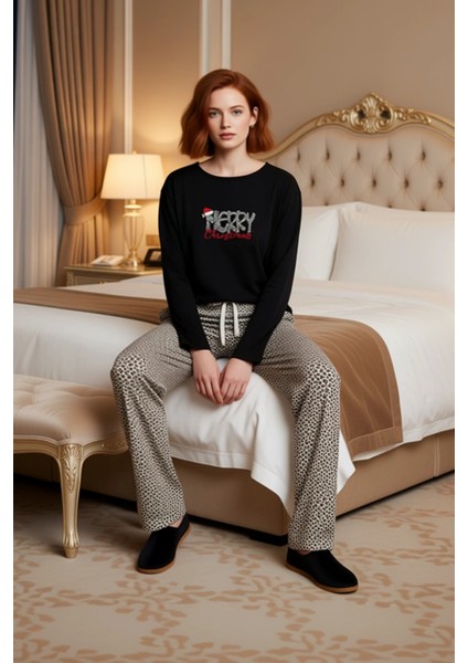 Kadın Galaksi Desenli Bisiklet Yaka Uzun Kollu Pijama Takımı Fonksiyonel Dayanıklı Estetik modelleri