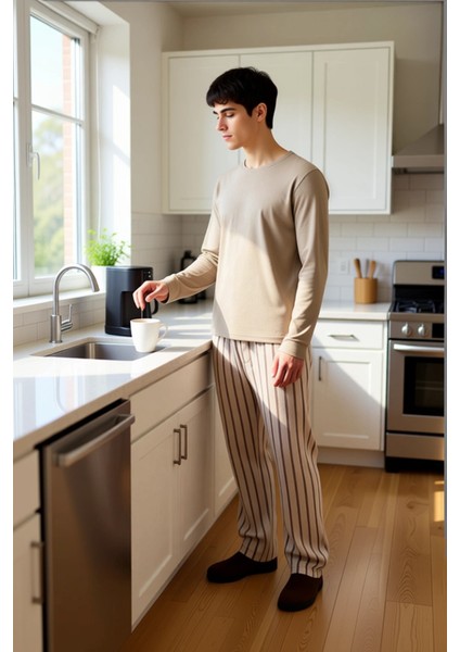 Erkek Bisiklet Yaka Çizgili Pijama Takımı Fonksiyonel Dayanıklı Kaliteli Konforlu Estetik Şık fiyatları