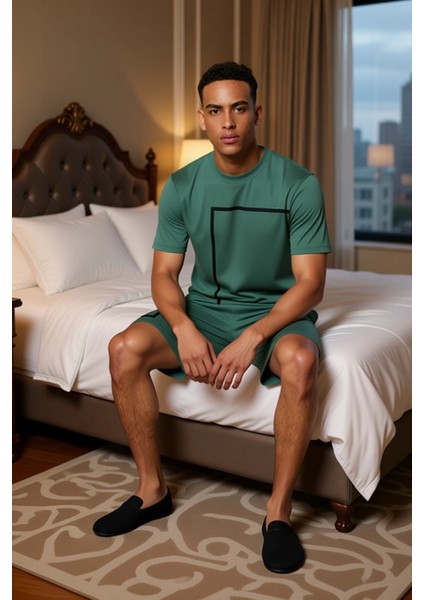 Erkek Bisiklet Yaka Baskılı Ev Giyim Takımı Fonksiyonel Dayanıklı Kaliteli Konforlu Modern modelleri