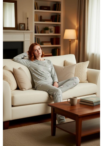 Eğlenceli Göz Baskılı Kadın Pijama Takımı Fonksiyonel Dayanıklı Kaliteli Konforlu Estetik Şık