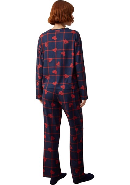 Kadin Kalp Desenli Ev Giyim Takımı Fonksiyonel Dayanıklı Kaliteli Konforlu Estetik Premium indirimleri