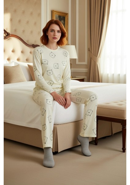 Kadın Ayıcıklı Pamuklu Pijama Takımı Fonksiyonel Dayanıklı Kaliteli Konforlu Estetik Rahat modelleri