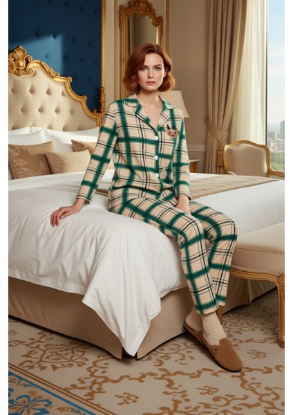 Kadin Ekose Polar Pijama Takımı Kirmizi Detayli Fonksiyonel Dayanıklı Kaliteli Konforlu Şık modelleri