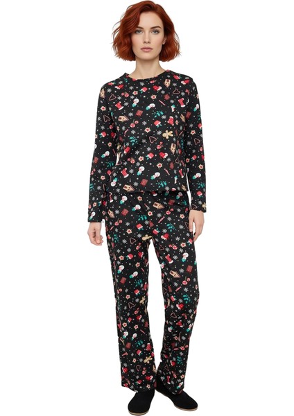 Kadın Yılbaşı Temalı Bisiklet Yaka Uzun Kollu Pijama Takımı Fonksiyonel Dayanıklı Kaliteli modelleri