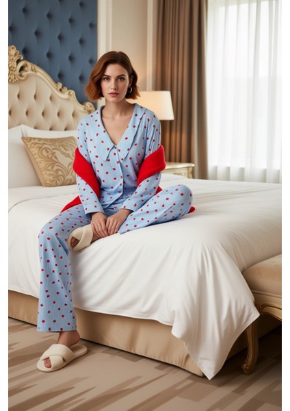 Kadın Kalp Desenli Gömlek Yaka Pijama Takımı Fonksiyonel Dayanıklı Kaliteli Konforlu Rahat modelleri