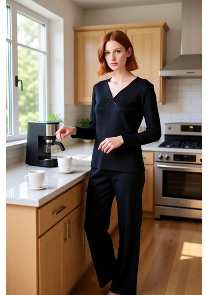 Kadın Fitilli Örme V Yaka Pijama Takımı Baby Overlok Detaylı Fonksiyonel Dayanıklı Estetik fiyatları