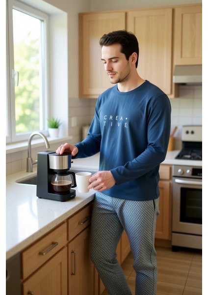 Erkek Geometrik Desenli Bisiklet Yaka Pijama Takımı Fonksiyonel Dayanıklı Kaliteli Estetik fiyatları