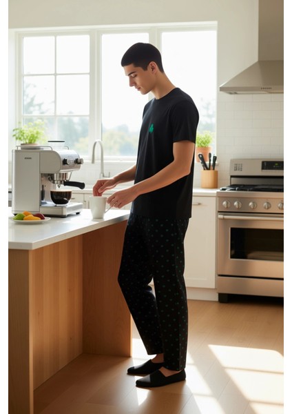 Erkek Yonca Desenli Bisiklet Yaka Pijama Takımı Fonksiyonel Dayanıklı Kaliteli Konforlu Şık fiyatları