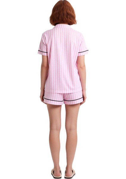 Kadın Gömlek Şortlu Çizgili Pijama Takımı Fonksiyonel Dayanıklı Kaliteli Konforlu Estetik Şık modelleri