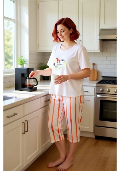 Kadın Bisiklet Yaka Çizgili Kapri Pijama Takımı Fonksiyonel Dayanıklı Kaliteli Konforlu Şık fiyatları