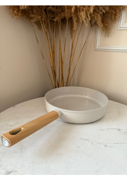 Premium Döküm Indüksiyon Taban Yapışmaz Sağlıklı Pişirme Tavası fiyatları